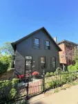 Luxury Home:3 Bed/2 Bath with Shuffleboard~ walk to Restaurants/Bars near Purdue - ห้องครัว