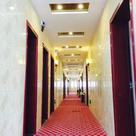 Gongyi Xinxin Express Hotel