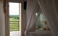 Baan Urt Suratthani Airport Hotel