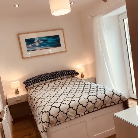 UNIQUE CORNISH COTTAGE CONVERSION Central location