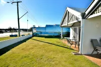 Waterfront Apartments Unit 1