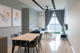 Perfect Seaview Sunset- 3BR @ Meridin Bayvue