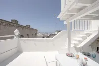Marchesa - 2 Bedrooms, Terrace & Bath Tub in Center - Apartments