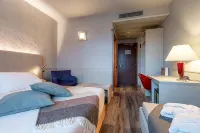 First Hotel Malpensa - parking