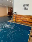 Grichting Hotel & Serviced Apartments - Pools