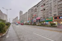 Gushi Zhongtian Business Hotel - 2-Star