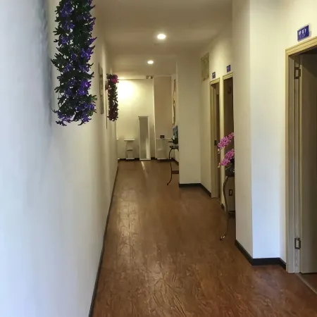 Wangcang Leyue Hotel