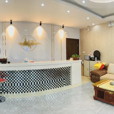 Daqing Century Tangren Express Hotel