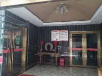 Tongjiang Jinniu Business Hotel - Bãi đậu xe
