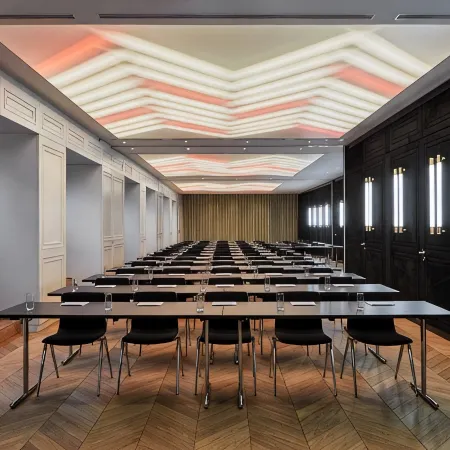 Roomers Munich, Autograph Collection