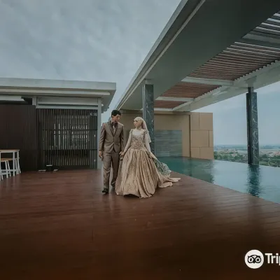 Patra Cirebon Hotel & Convention Hotel berhampiran Pusat Islam Cirebon