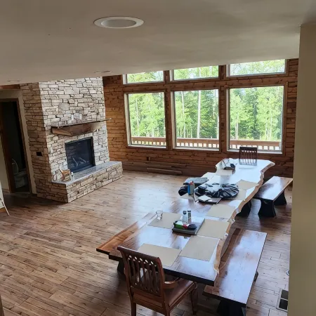 Amazing 7 Bedroom Ski In/Ski Out Cabin @ Brian Head Resort