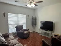 3-bedroom house in marvelous Calera with WiFi, AC Hotels in Calera