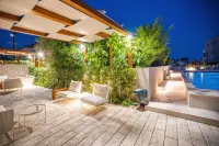 IKA Boutique Luxury Apartments - Private Pools