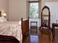 Clyde Hall Bed and Breakfast Hotels in Lanark County