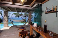 Villa Seashore: Dreamy villa by the sea side with heated pool - Villas