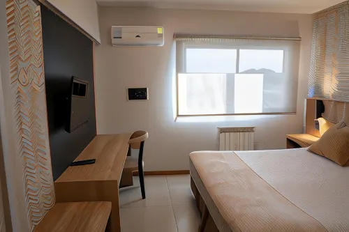 Urbana Class Hotel