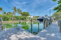 Your Personal Resort-7Br-12 Beds, Pool, Bocce Ball, Boating & so Much More! - 4 stjerner