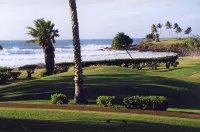 Kaluako'i Resort Cottage 1A Beachfront Rental - Molokai, Hawaii - พร้อมWifi