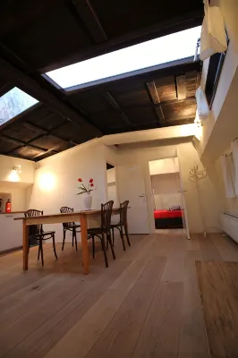 Houseboat Apartment Amsterdam Center - House Boats