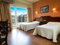 Hotel Monarque Cendrillón - 3 ดาว