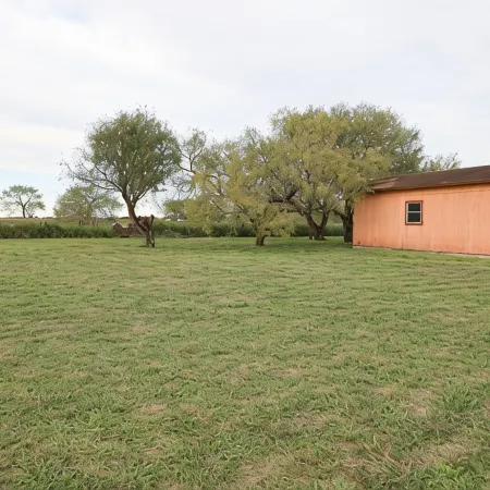 Updated home on 1 acre walking distance to Kings Inn and view of Baffin Bay.