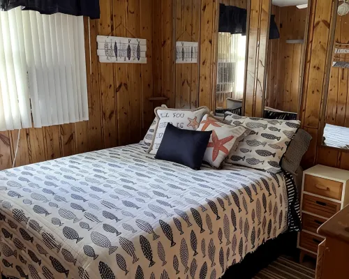 Cozy Cabin Setting - Secord Lake (kayaking) - ORV Trails & Golf Courses nearby Hotels in Gladwin County