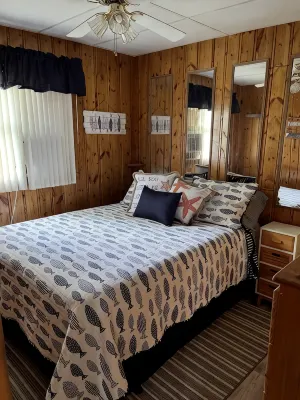 Cozy Cabin Setting - Secord Lake (kayaking) - ORV Trails & Golf Courses nearby - 3-Star