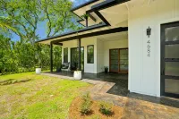 The Lagoon: 4 Bd Home. Pool, Jacuzzi, Waterslide, Home Theater & AC. Sleeps 17 - Private Pool