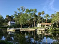 Waterfront Kings Bay, Swim in Springs off the boat dock - Kayaks incl. - Boutique