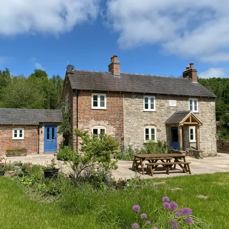 Perfect Peak District Cottage