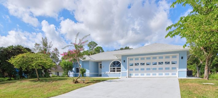 Rest & Relaxation  at the Ridgely Retreat Hotels in Sebastian