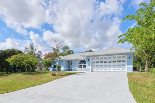 Rest & Relaxation  at the Ridgely Retreat - 4-Star