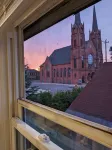 Charming 2 bedroom apartment in Calumet's Historic district! - WiFi