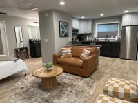 Trailhead Cottage - Half mile to PNF,  dog friendly! Hotels in Brevard