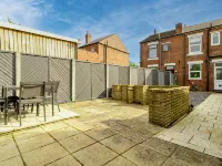 Cosy Green End Retreat Hotels in Wakefield