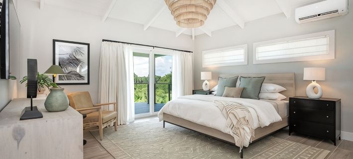 Villa Cabrita - Walk to the Ritz beach!  East End Hotels in Nazareth