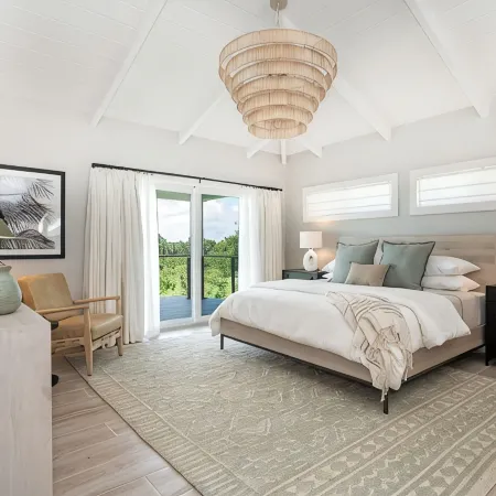 Villa Cabrita - Walk to the Ritz beach!  East End