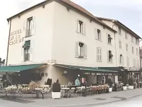 Hôtel de La Cloche Hotels in Dole