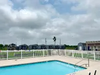 Coastal Bend at Seadrift, Motel & RV Park