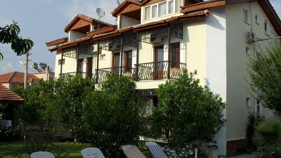 Villa Ozalp Apartments