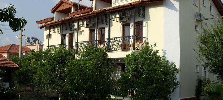 Villa Ozalp Apartments Hotels in Ortaca