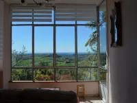 Cocconato: detached house with private garden and views Hotele w: Cocconato