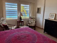 Beautiful oceanfront villa with beach and great house reef