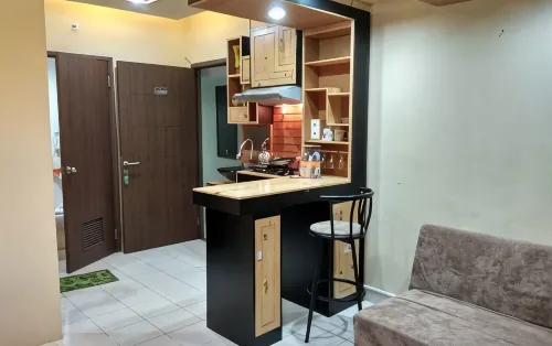 Diajeng Room Near Ipdn - parking