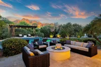 Casa de Camelback, Views & Location! - Jacuzzi