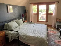 Historic Glacier Getaway~20 mins to Glacier National Park and 10mins to airport!