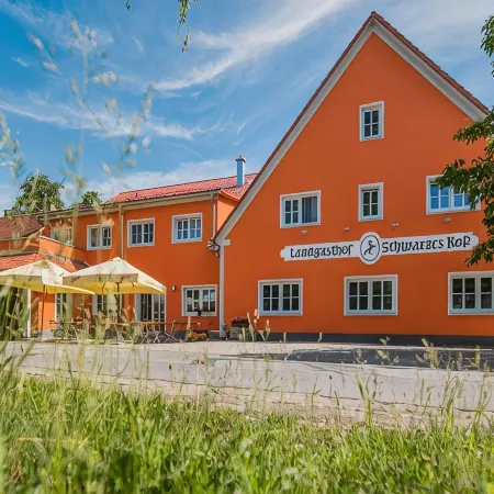Landgasthof Schwarzes Roß Отели в г. Ансбах