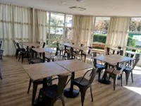 The Originals Access, Hôtel le Lutéa - Desayuno