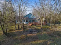 Oakwood Manor: Hot Tub, Sauna, Fire Pit, Games - Wifi